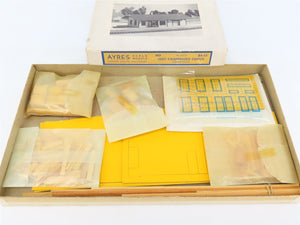 HO Scale Ayres 502-A 1887 Passenger Depot Building Craftsman Kit