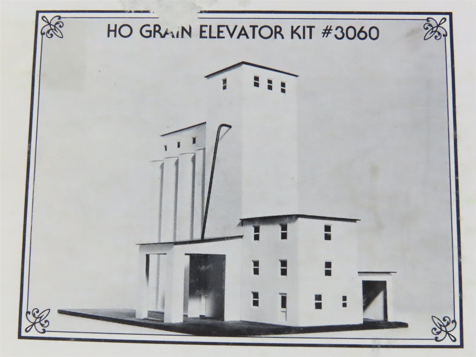 HO Suncoast Models 3060 Grain Elevator Building Craftsman Kit