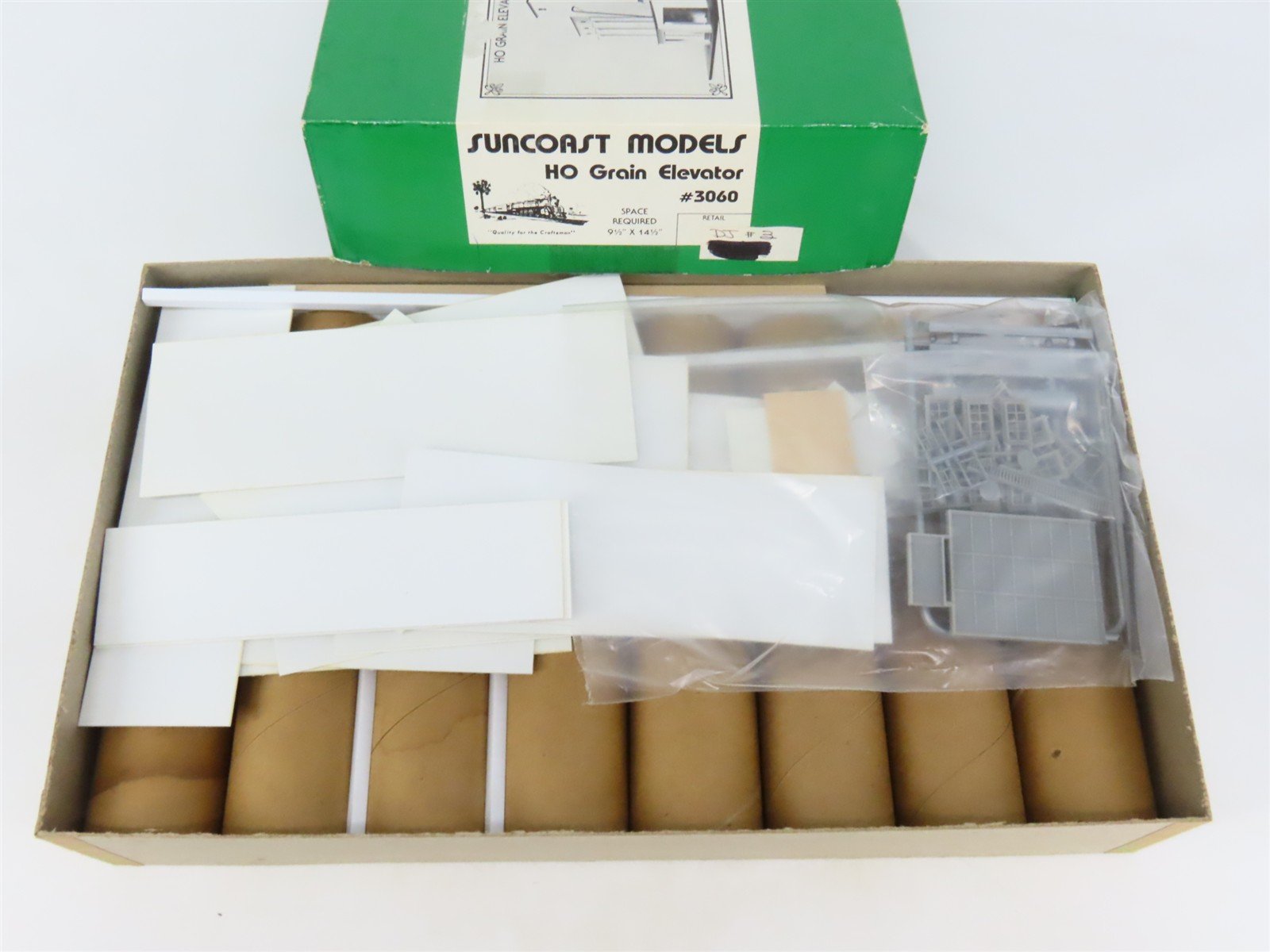HO Suncoast Models 3060 Grain Elevator Building Craftsman Kit