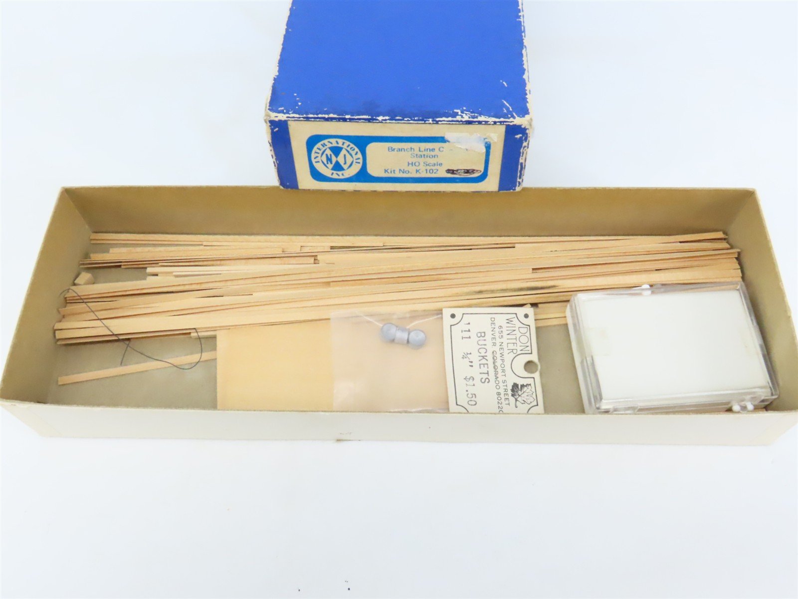 HO NJ International K-102 Branch Line Station Coaling Building Craftsman Kit