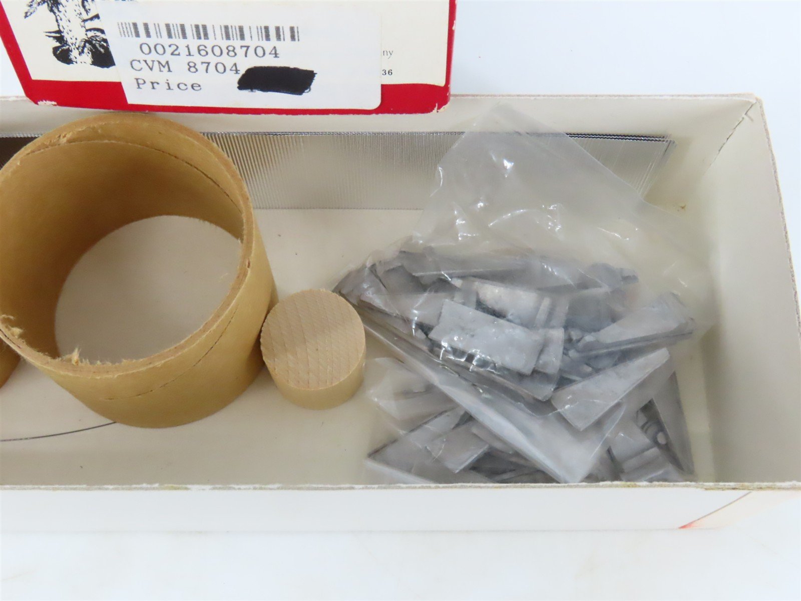 HO Columbia Valley Models CVM 8704 Set of 2 Grain Bins Building Craftsman Kit