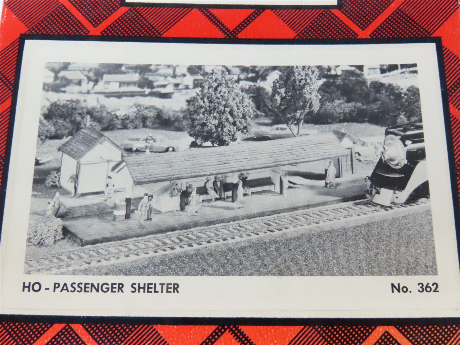 HO Scale Campbell 362-495 Passenger Shelter Building Craftsman Kit