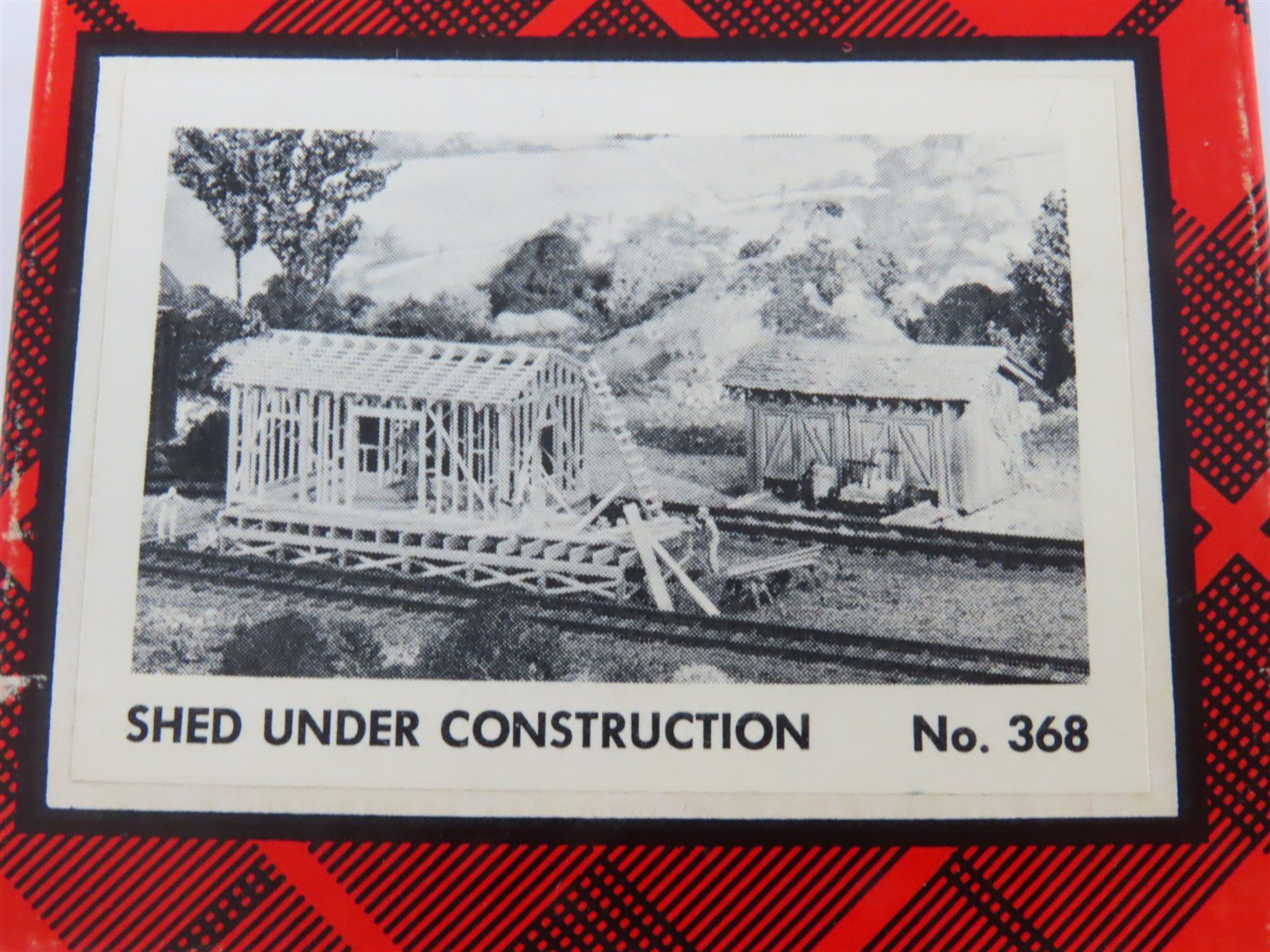 HO Scale Campbell 368 Shed Under Construction Building Craftsman Kit