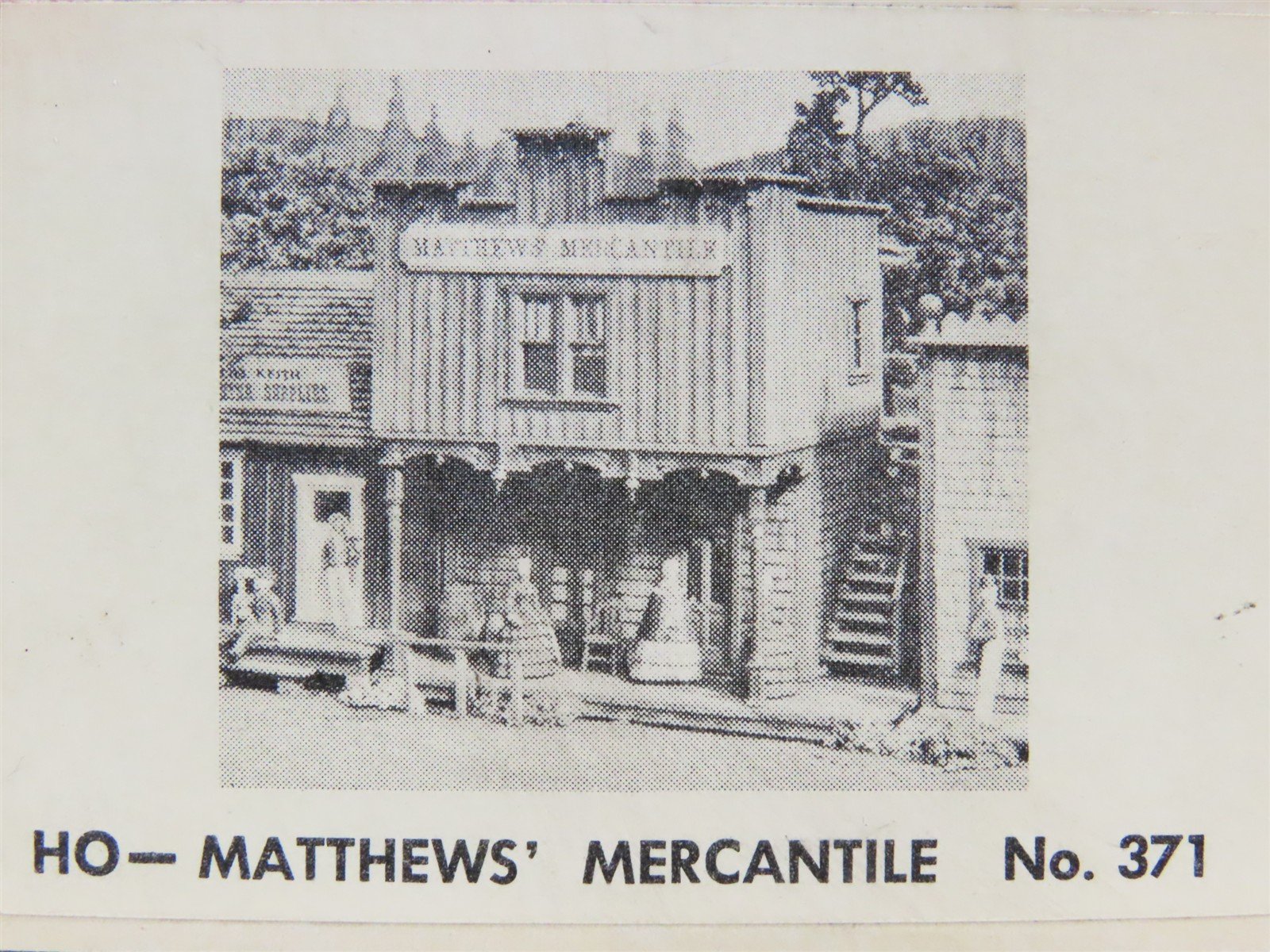 HO Scale Campbell 371 Matthews Mercantile Building Craftsman Kit