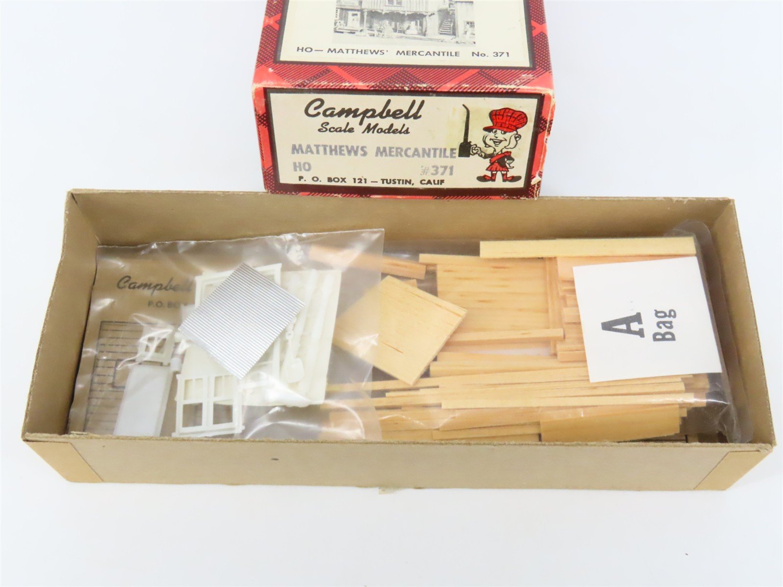 HO Scale Campbell 371 Matthews Mercantile Building Craftsman Kit
