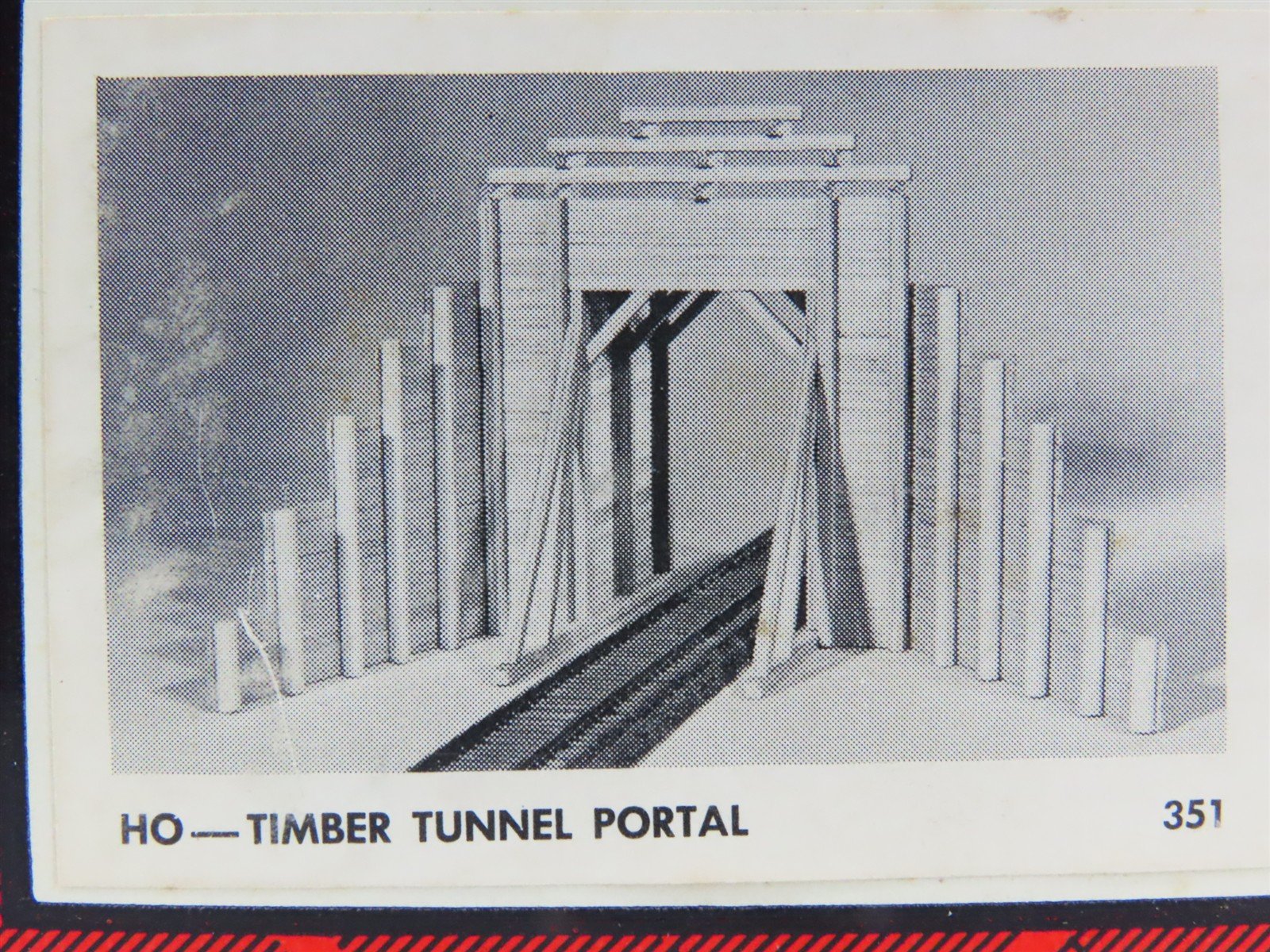 HO Scale Campbell 351 Timber Tunnel Portal Building Craftsman Kit