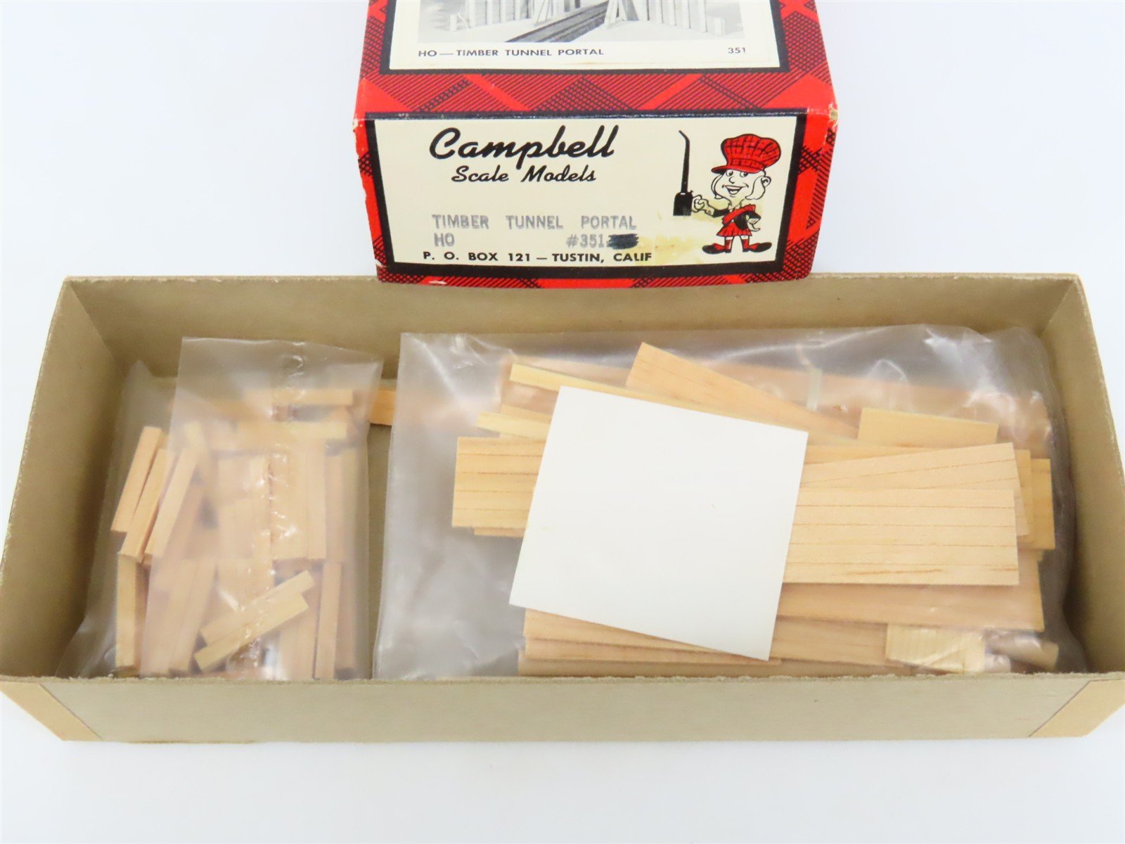 HO Scale Campbell 351 Timber Tunnel Portal Building Craftsman Kit