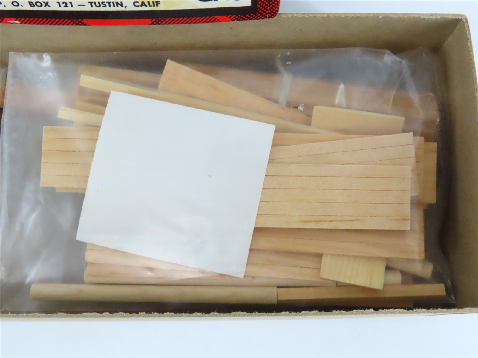 HO Scale Campbell 351 Timber Tunnel Portal Building Craftsman Kit