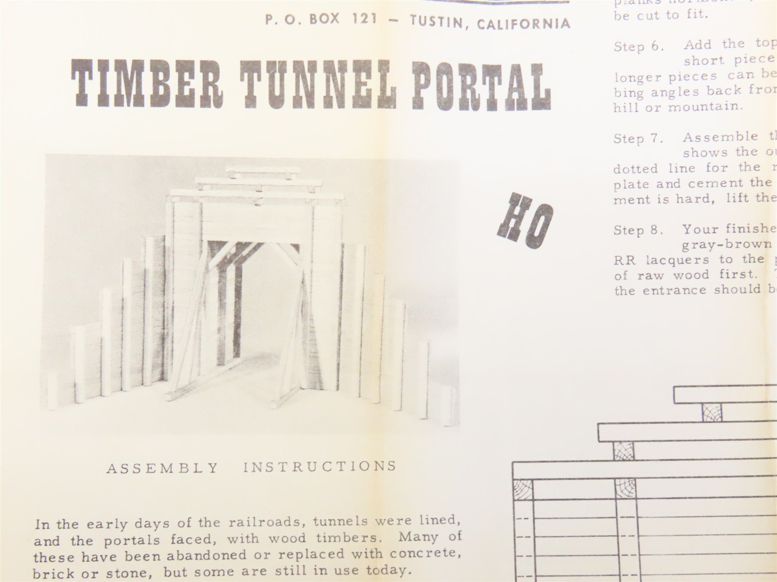 HO Scale Campbell 351 Timber Tunnel Portal Building Craftsman Kit