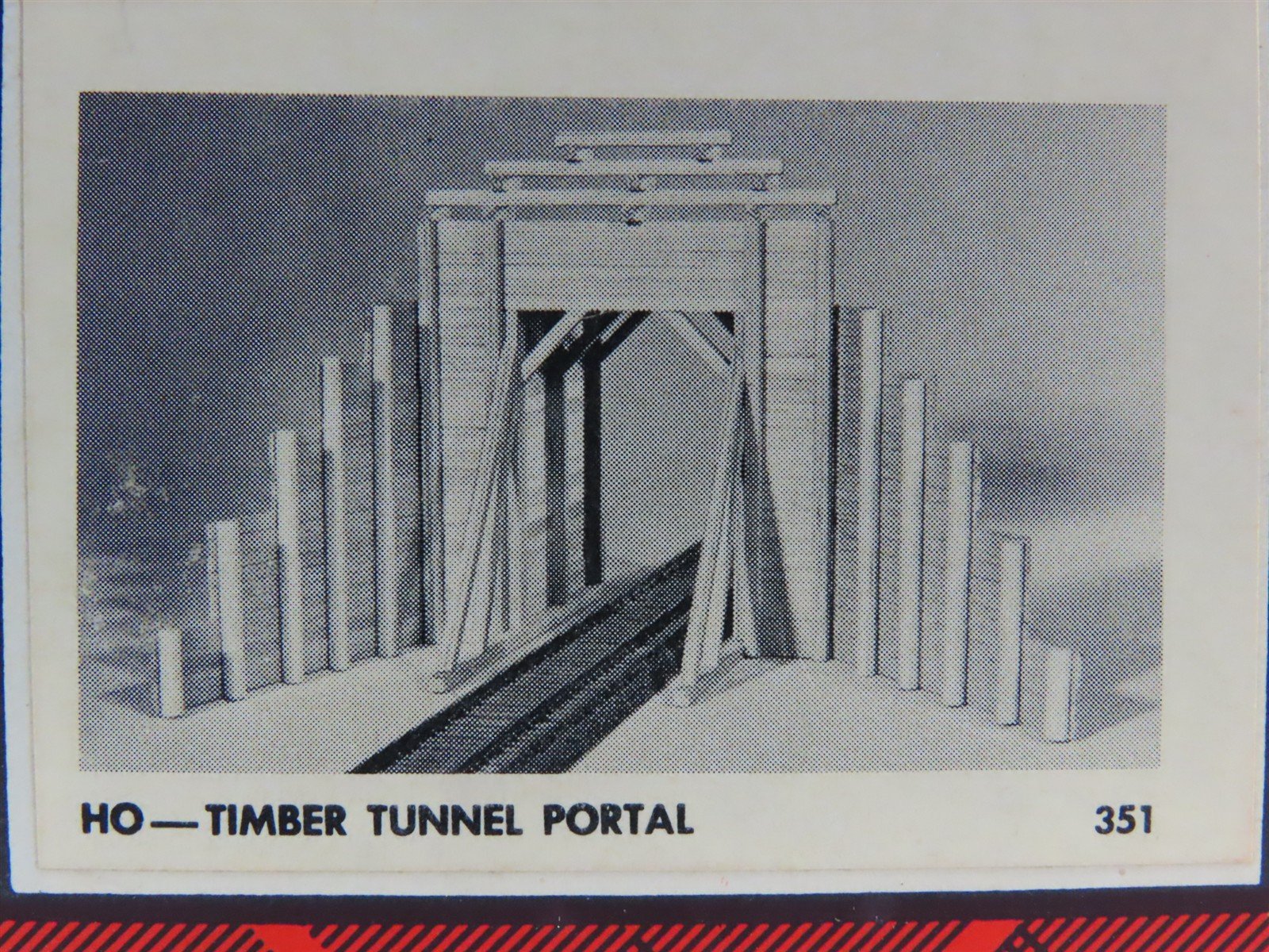 HO Scale Campbell 351 Timber Tunnel Portal Building Craftsman Kit