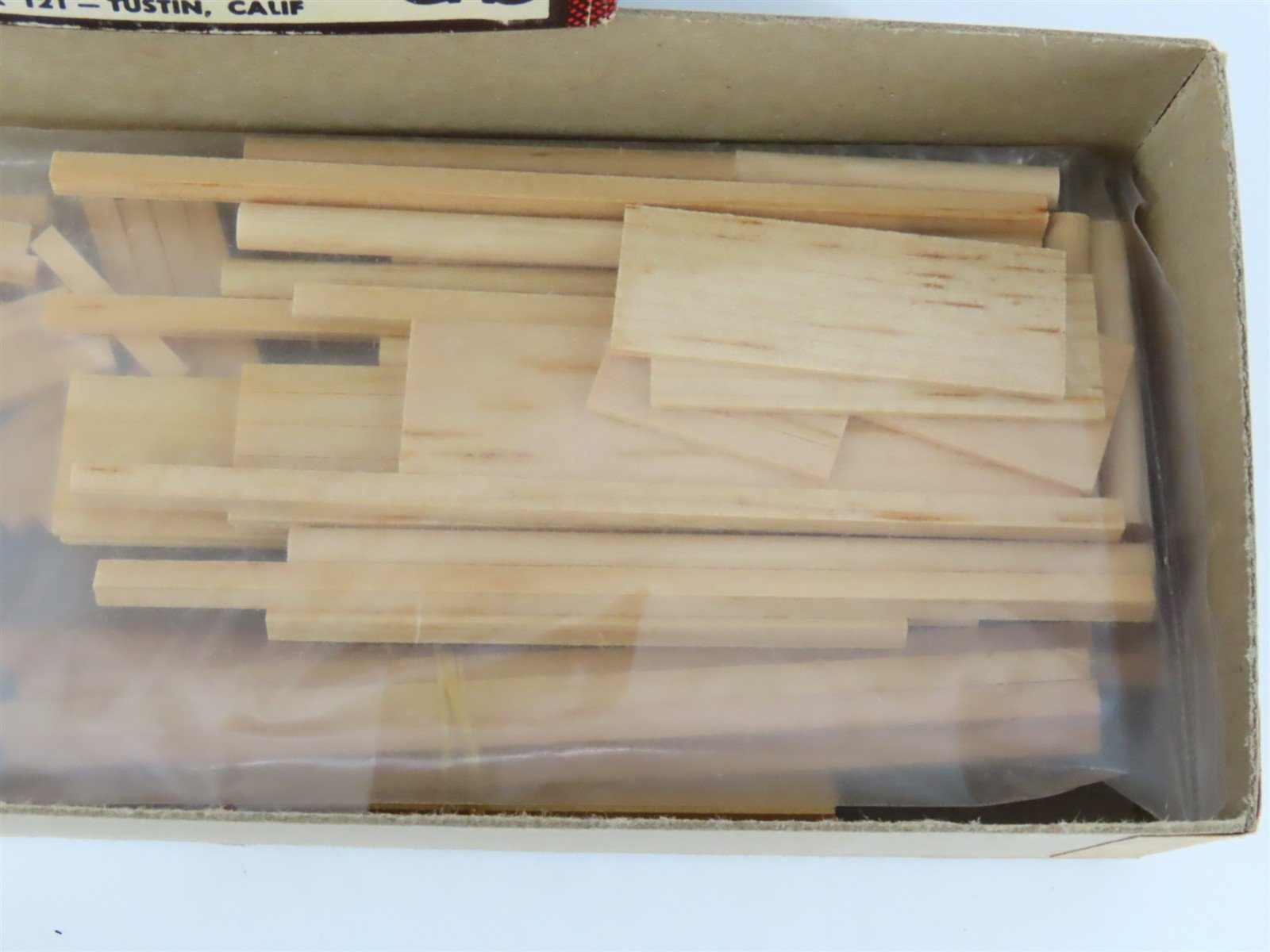 HO Scale Campbell 351 Timber Tunnel Portal Building Craftsman Kit