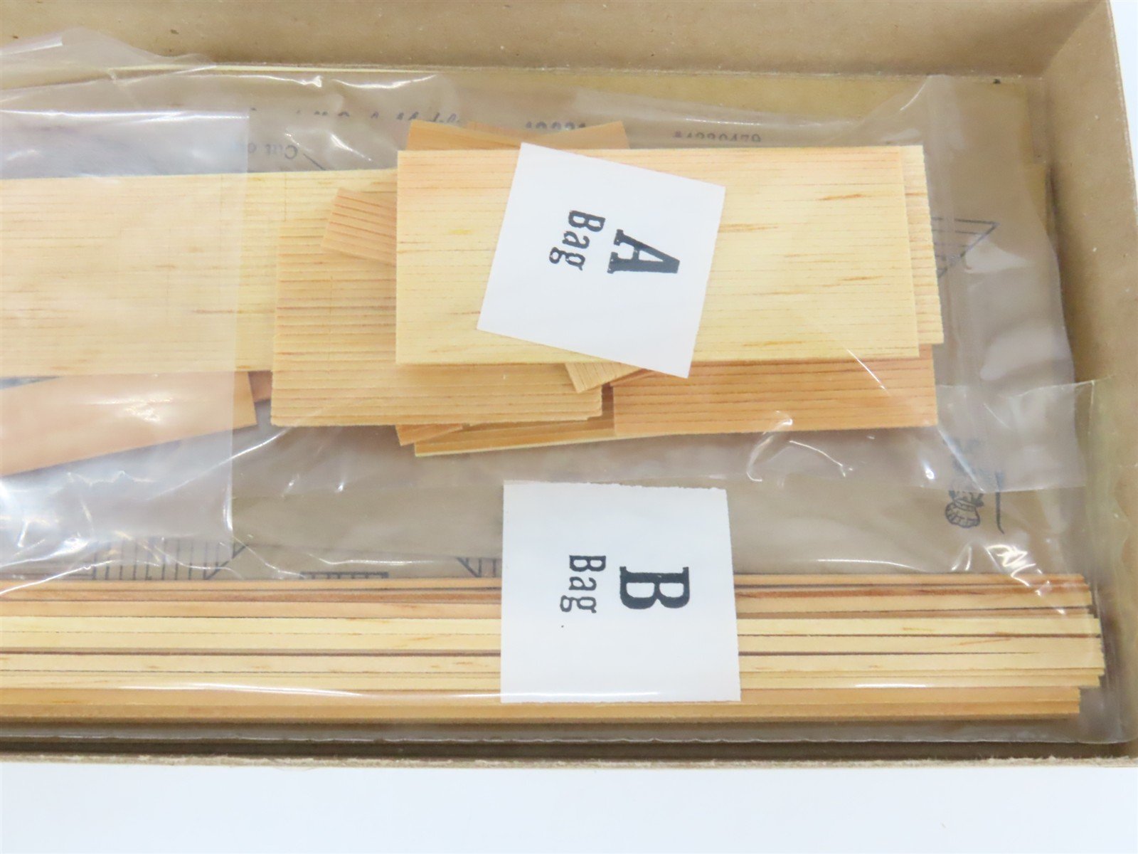 HO Scale Campbell 423 Kiowa Junction Building Craftsman Kit
