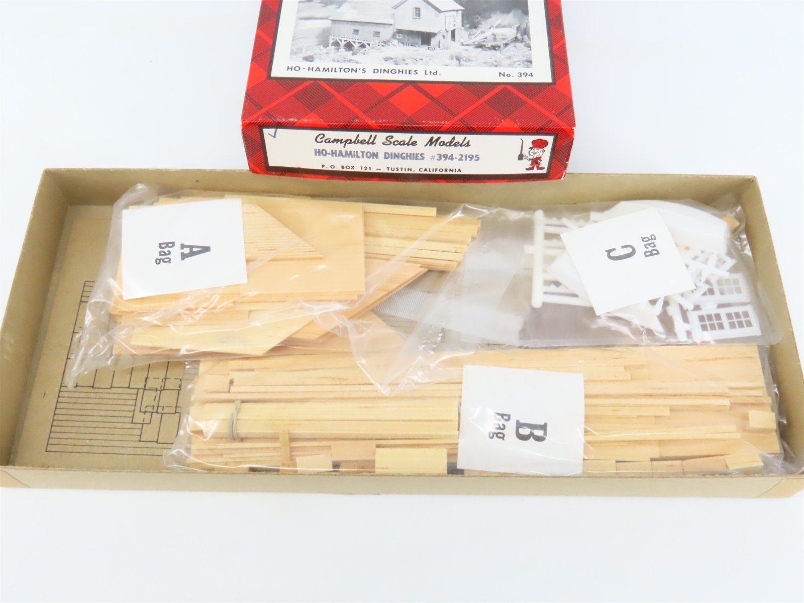 HO Scale Campbell 394-2195 Hamilton Dinghies Building Craftsman Kit