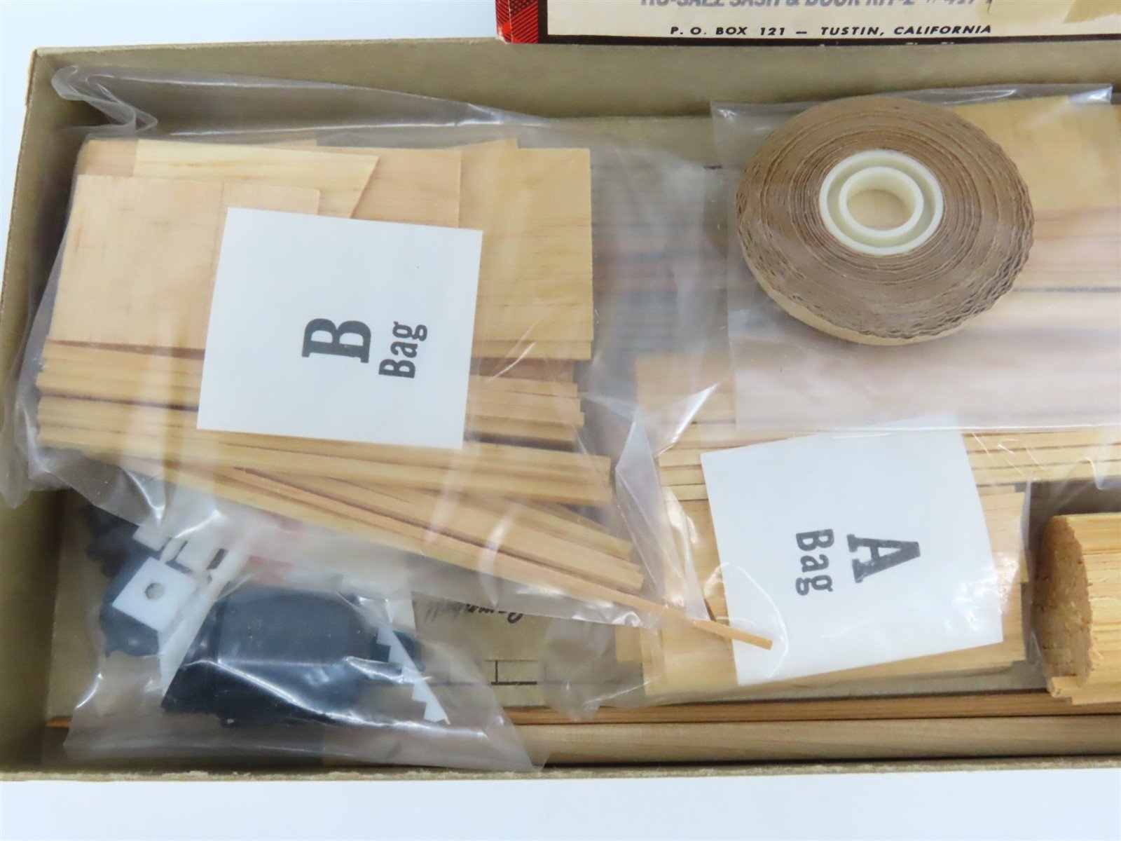 HO Scale Campbell 417 Saez Sash & Door Building Craftsman Kit