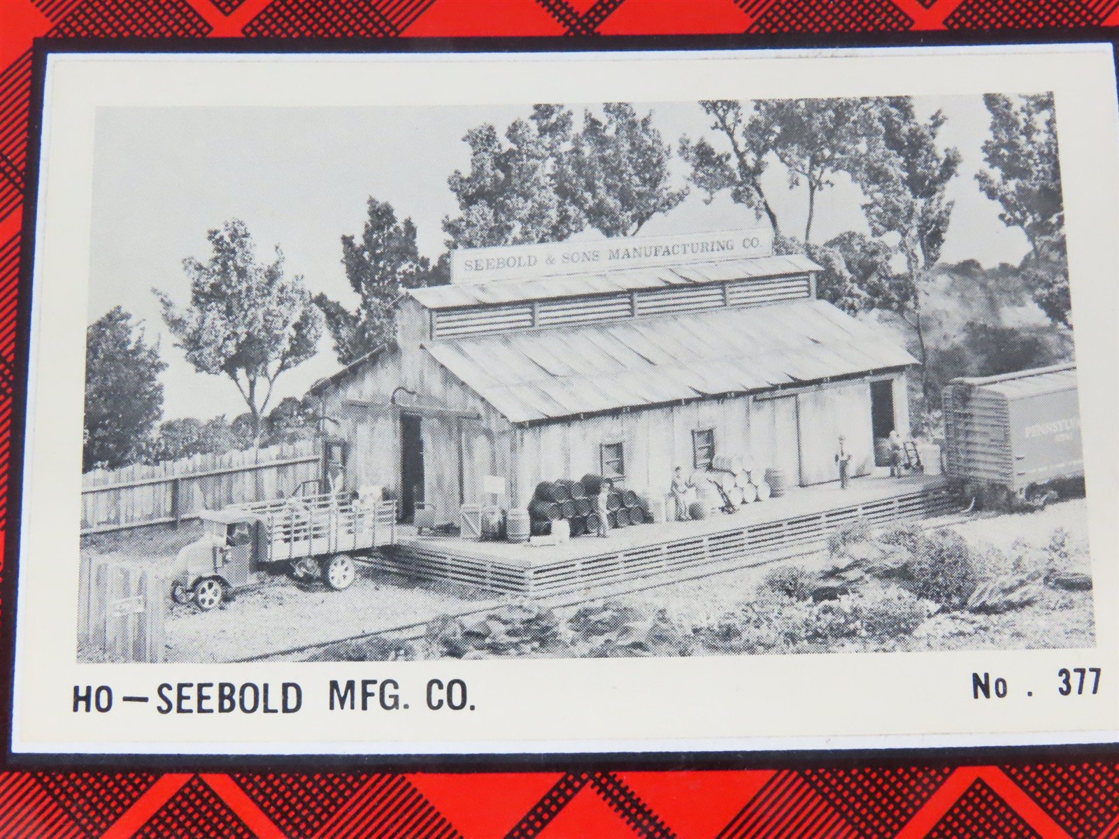 HO Scale Campbell 377 Seebold Manufacturing Co. Building Craftsman Kit