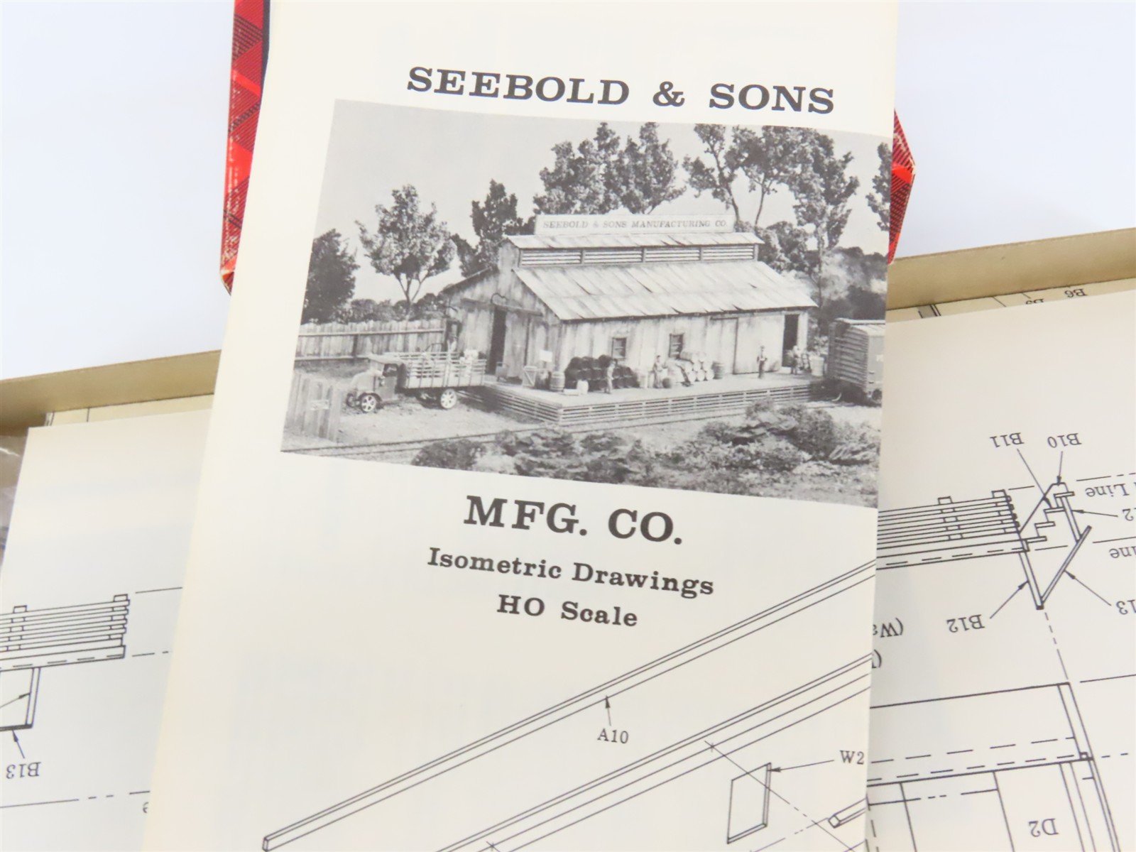 HO Scale Campbell 377-1295 Seebold Manufacturing Building Craftsman Kit