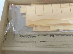 HO Scale Campbell 435 Produce Warehouse Building Craftsman Kit