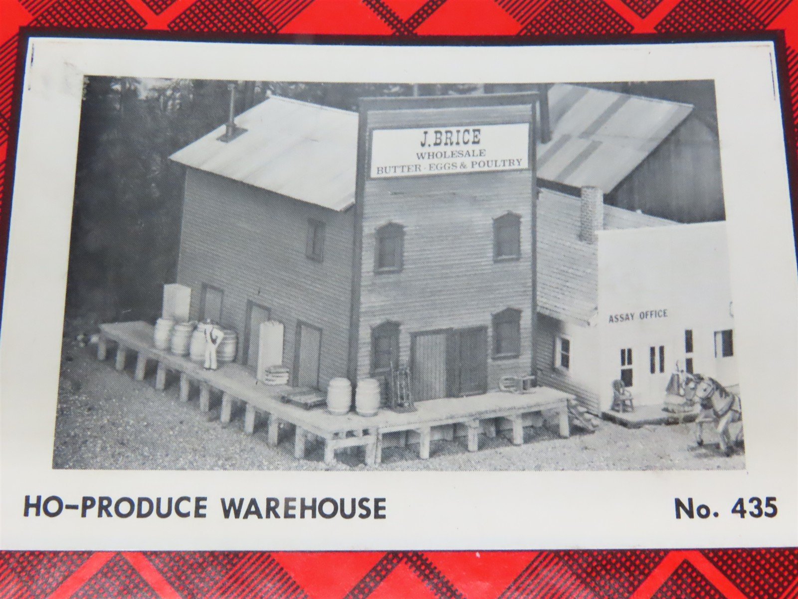 HO Scale Campbell 435 Produce Warehouse Building Craftsman Kit