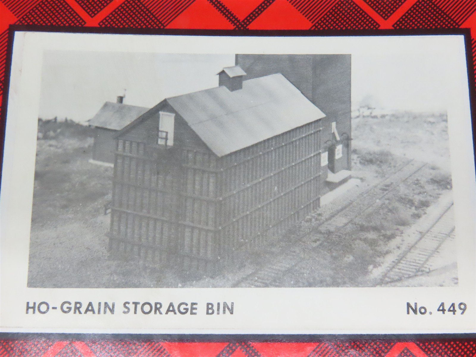 HO Scale Campbell 449 Grain Storage Bin Building Craftsman Kit