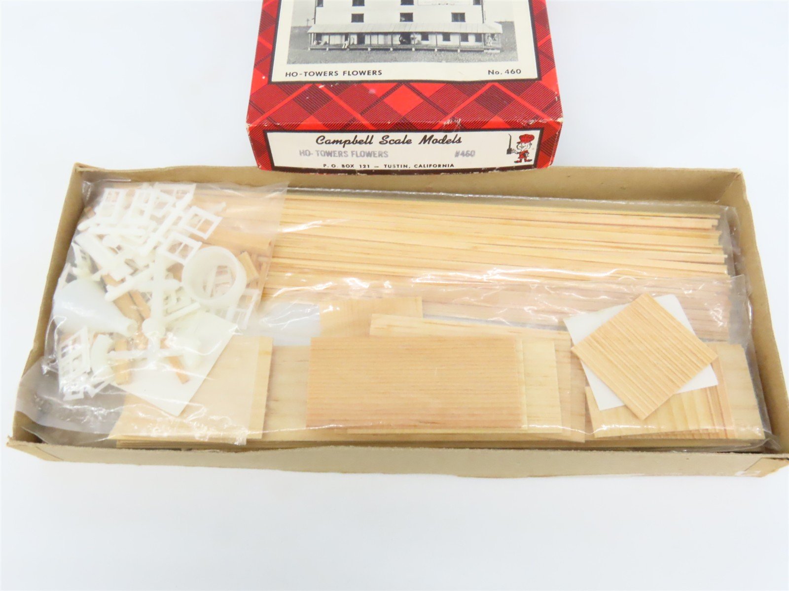 HO Scale Campbell 460 Towers Flowers Building Craftsman Kit