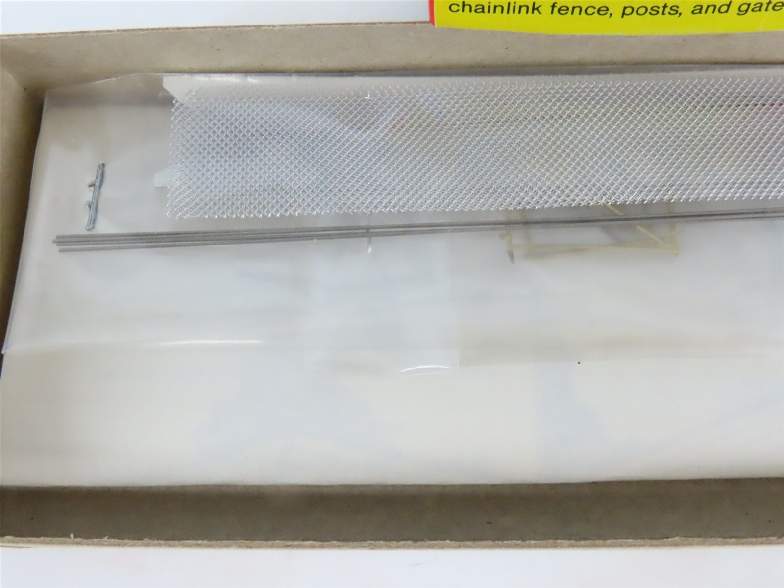 HO Scale Alloy Forms H-2009 Chainlink Fence Building Kit