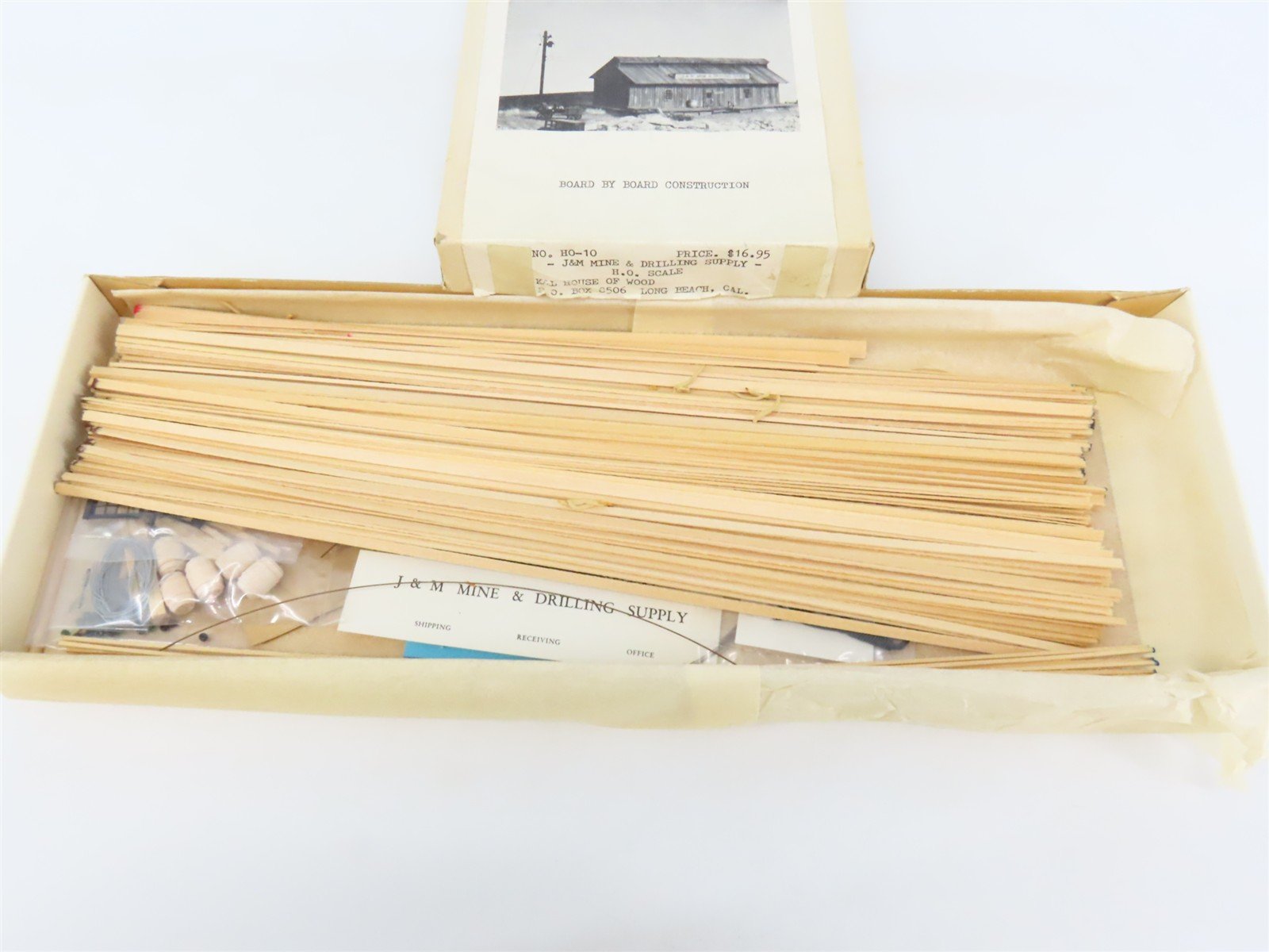 HO K&L House of Wood HO-10 J&M Mine & Drilling Supply Building Craftsman Kit