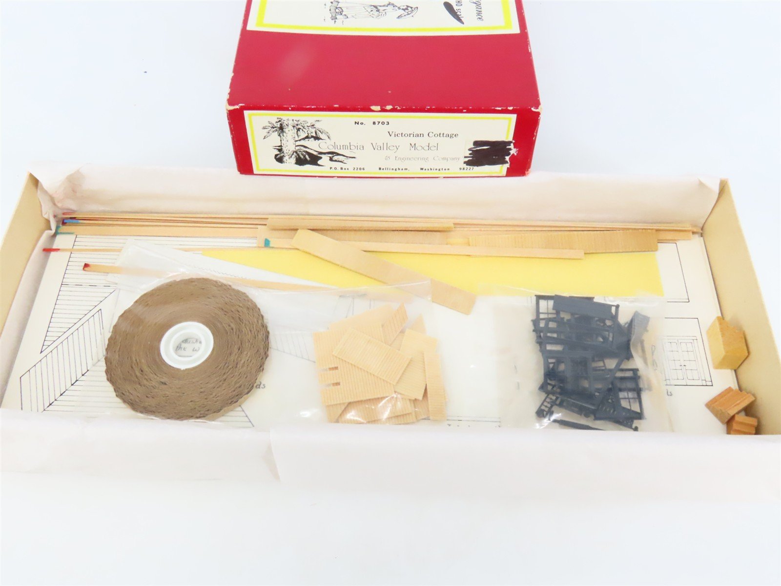 HO 1/87 Scale Columbia Valley Models Craftsman Kit #8703 Victorian Cottage