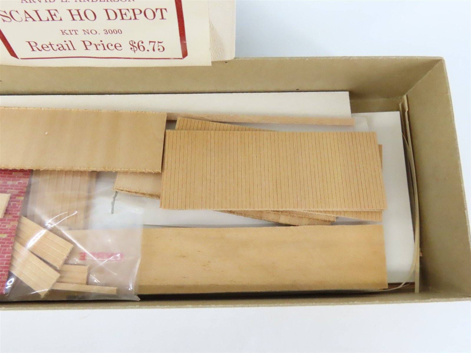 HO 1/87 Scale Arvid L. Anderson Craftsman Kit #3000 Depot
