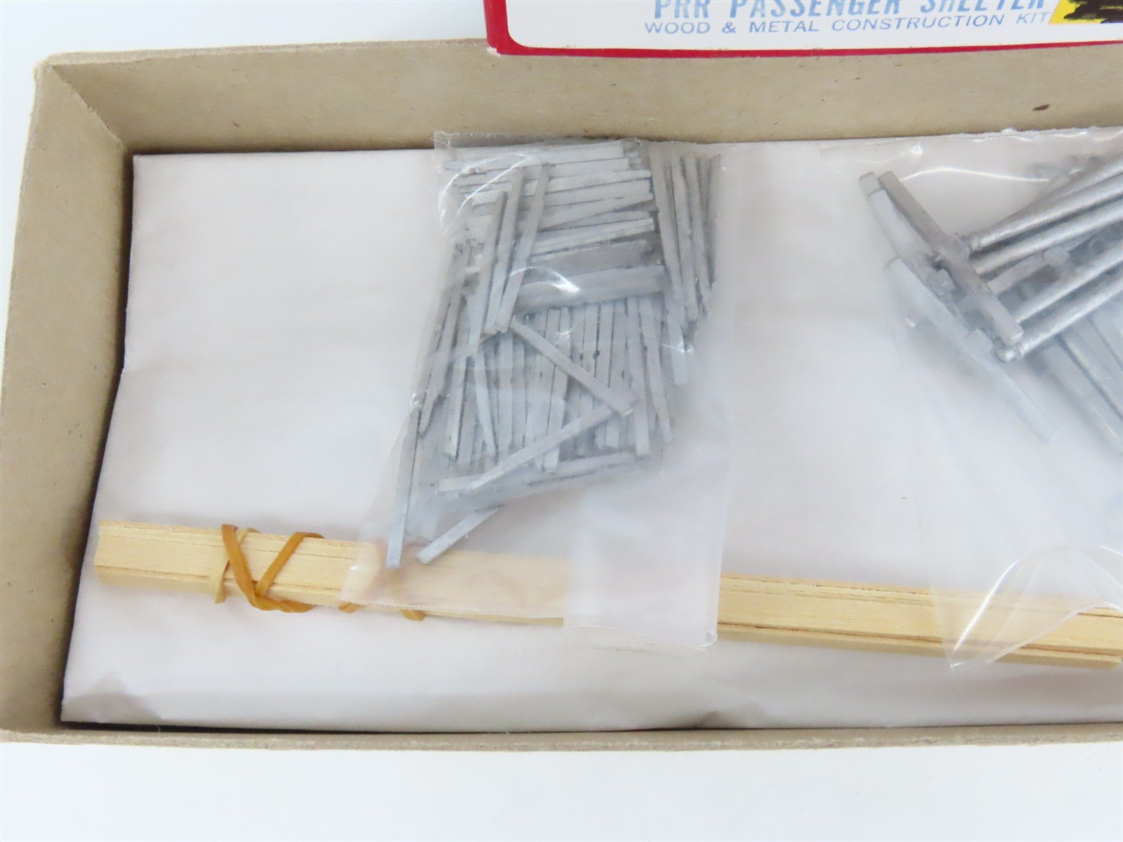 HO 1/87 Scale Keystone Craftsman Kit #HO-117 PRR Passenger Shelter