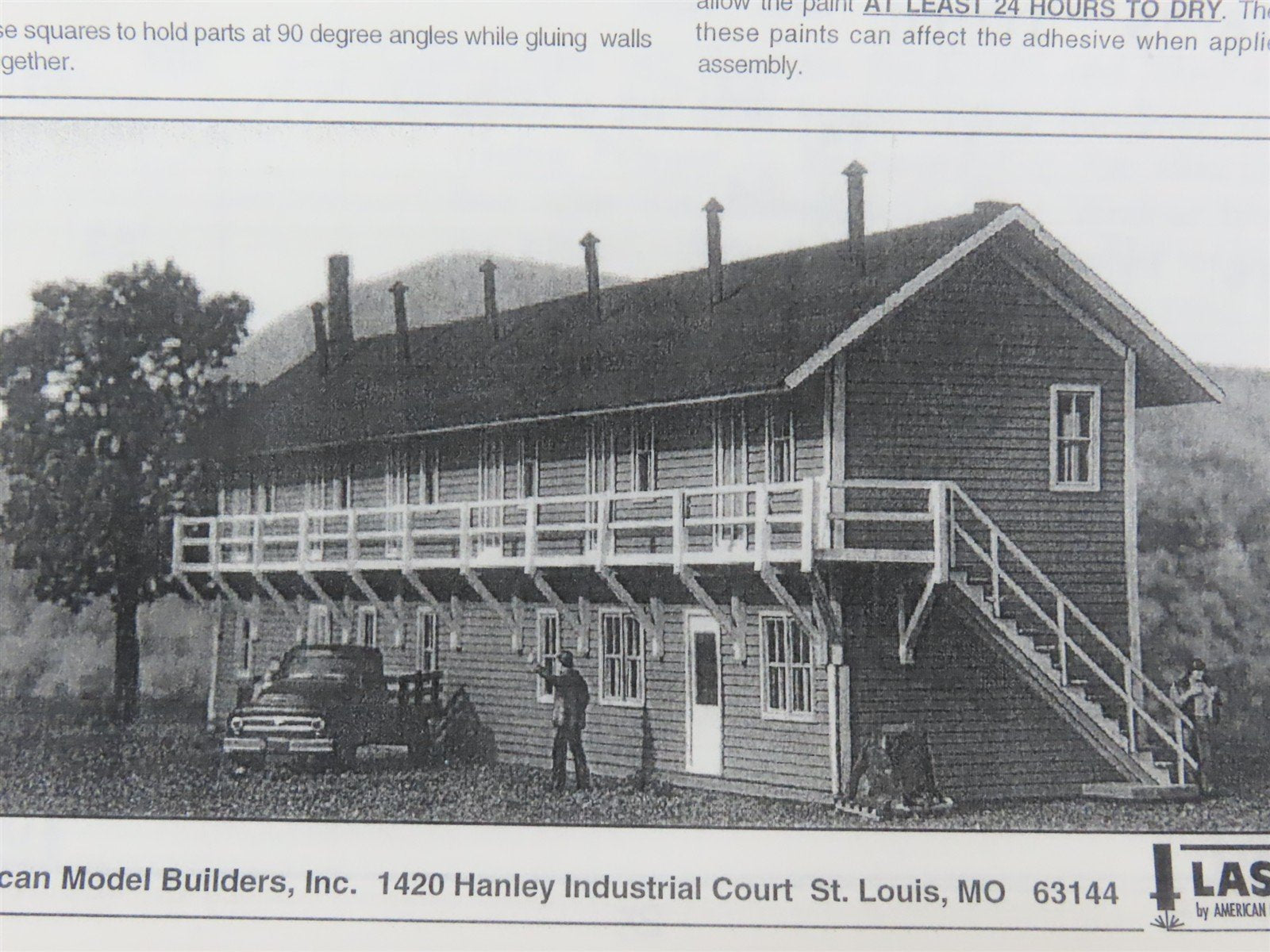 HO Scale American Model Builders LaserKit #713 Lineside Railroad Rooming House