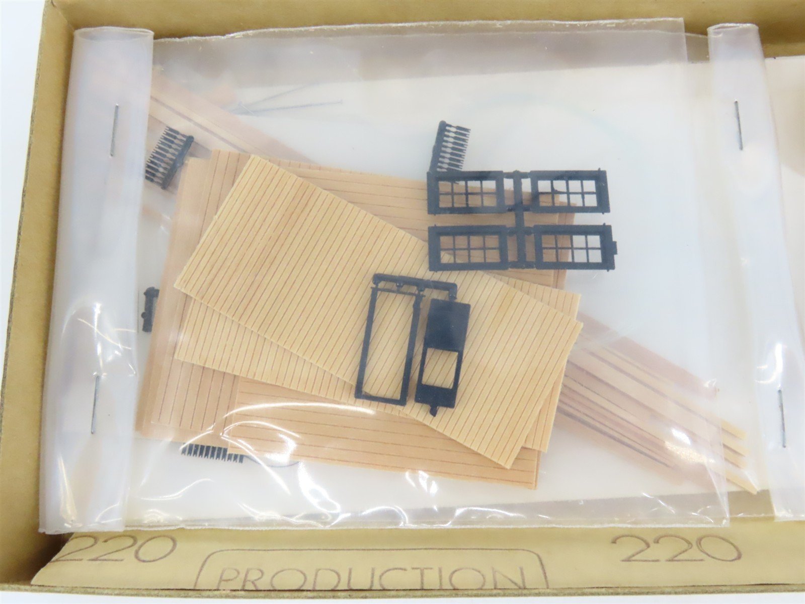 HO 1/87 Scale Sugar Pine Models Craftsman Kit #111 Farm Water Tank