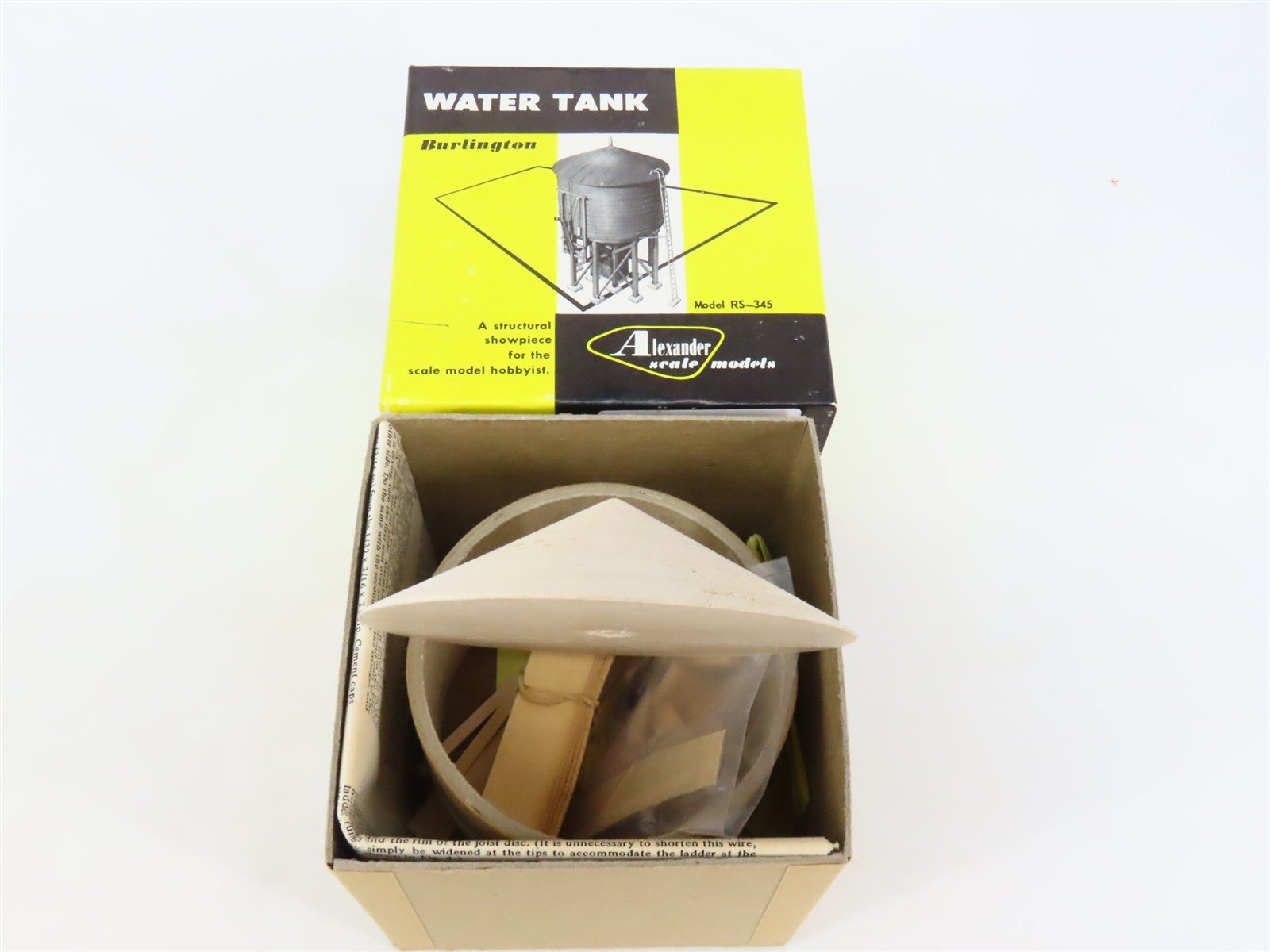 HO 1/87 Alexander Scale Models Craftsman Kit #7345 Burlington 50k-Gal Water Tank