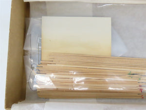 HO 1/87 Scale Structures SS LTD Craftsman Kit #1106 Tool House & Pillar Crane