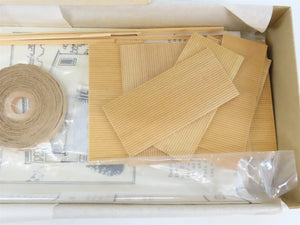 HO 1/87 Scale Classic Miniatures Craftsman Kit #CM-1 Fraternity Hall