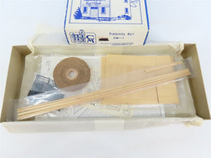 HO 1/87 Scale Classic Miniatures Craftsman Kit #CM-1 Fraternity Hall