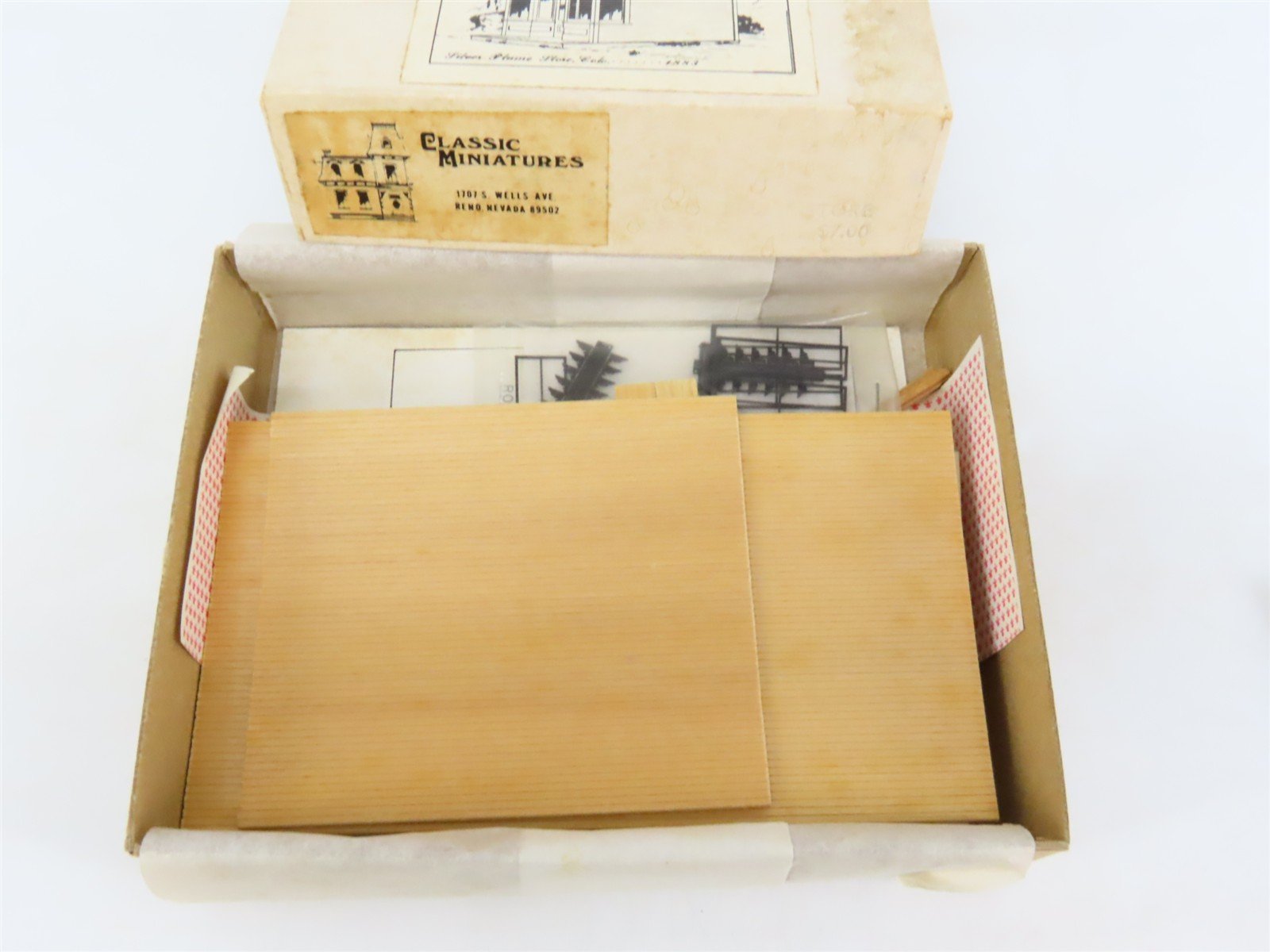 HO 1/87 Scale Classic Miniatures Craftsman Kit Silver Plume Store Colorado 1883