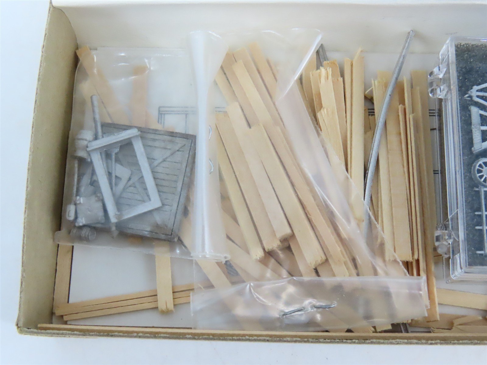 HO 1/87 Scale Durango Press Craftsman Kit #DP-32 Handcar Shed