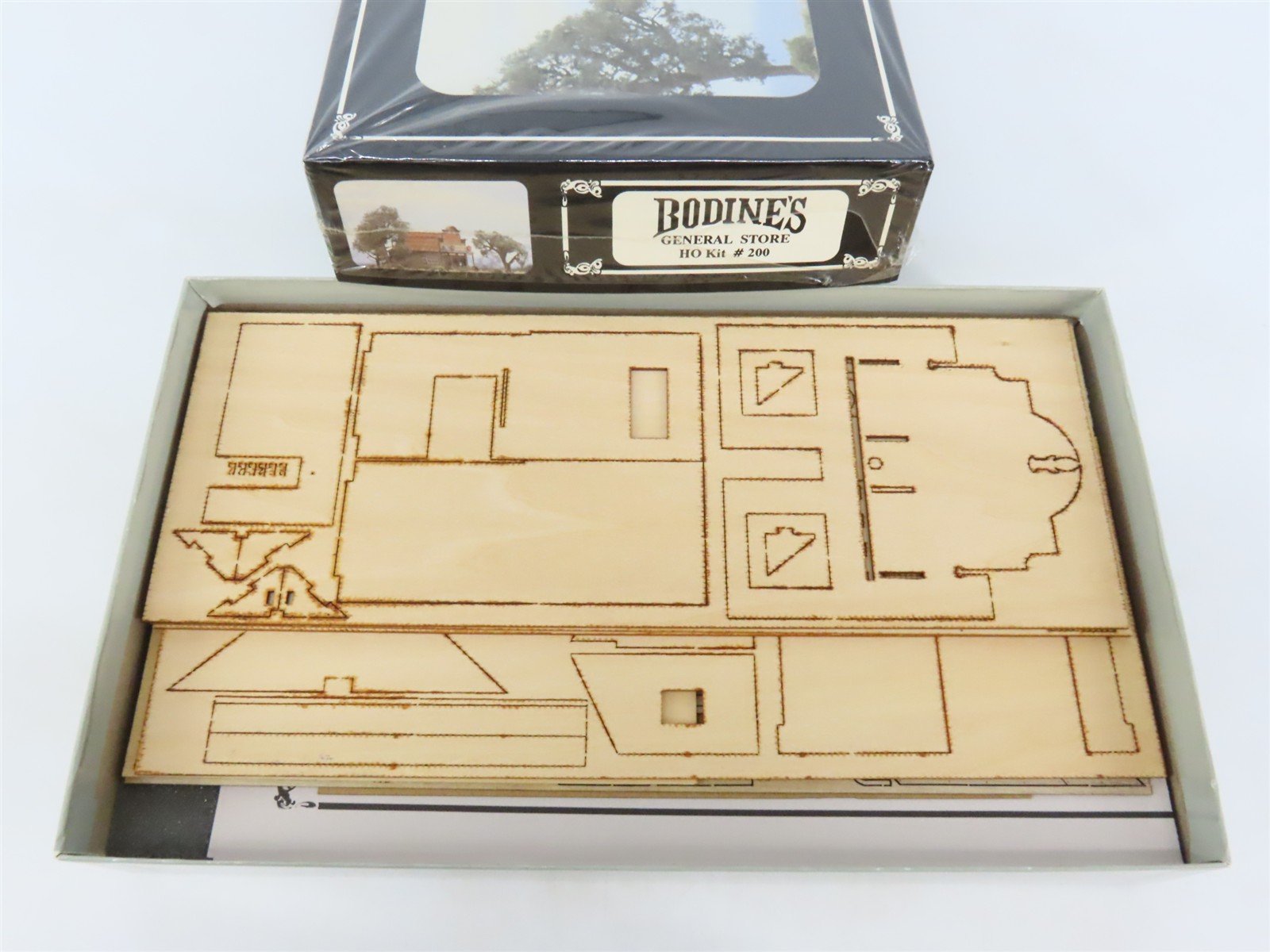 HO Scale Master Creations John Bell Signature Kit #200 Bodines General Store