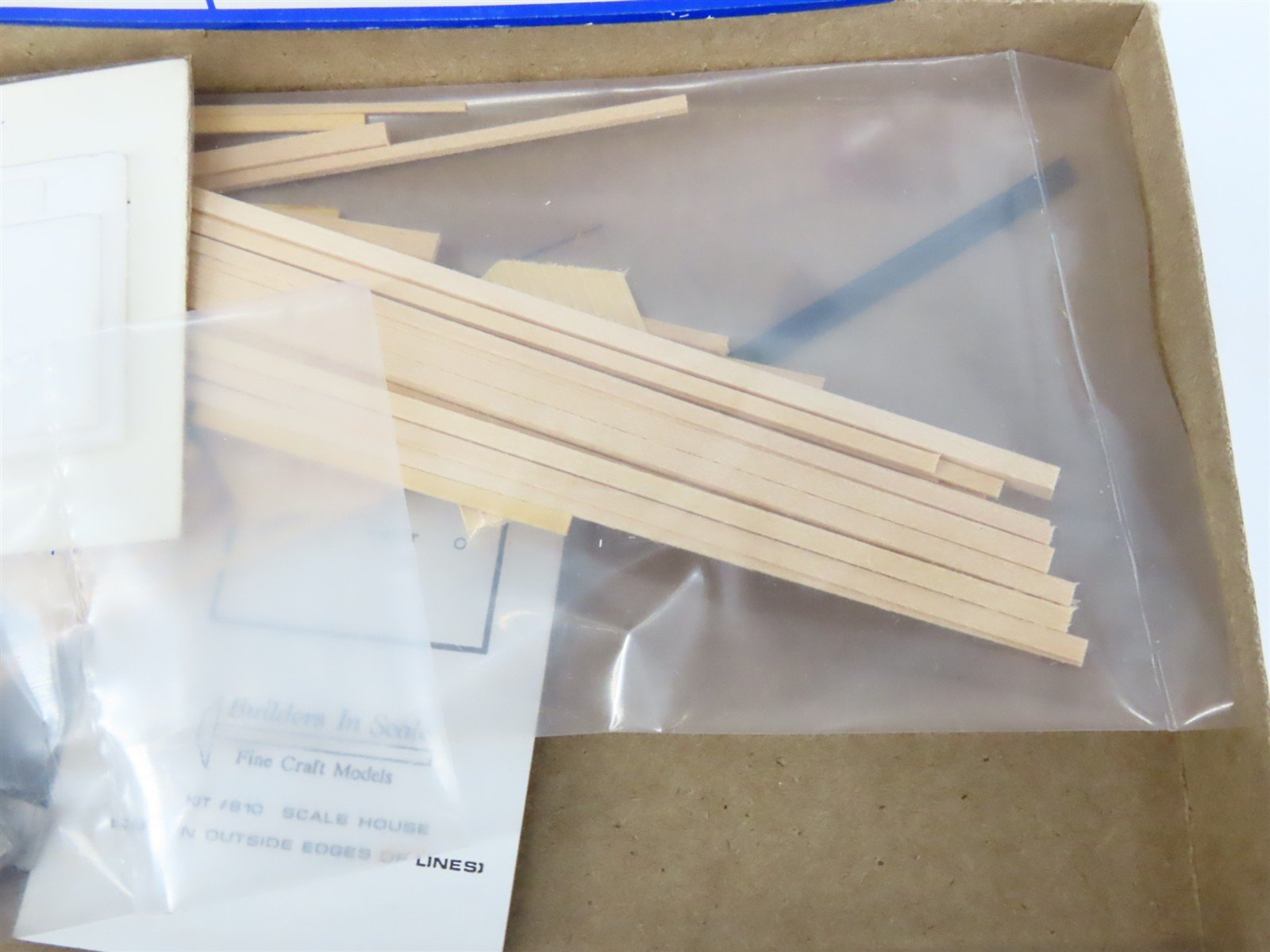 HO 1/87 Builders In Scale Evening Express Craft-Style Kit #610 Scale House
