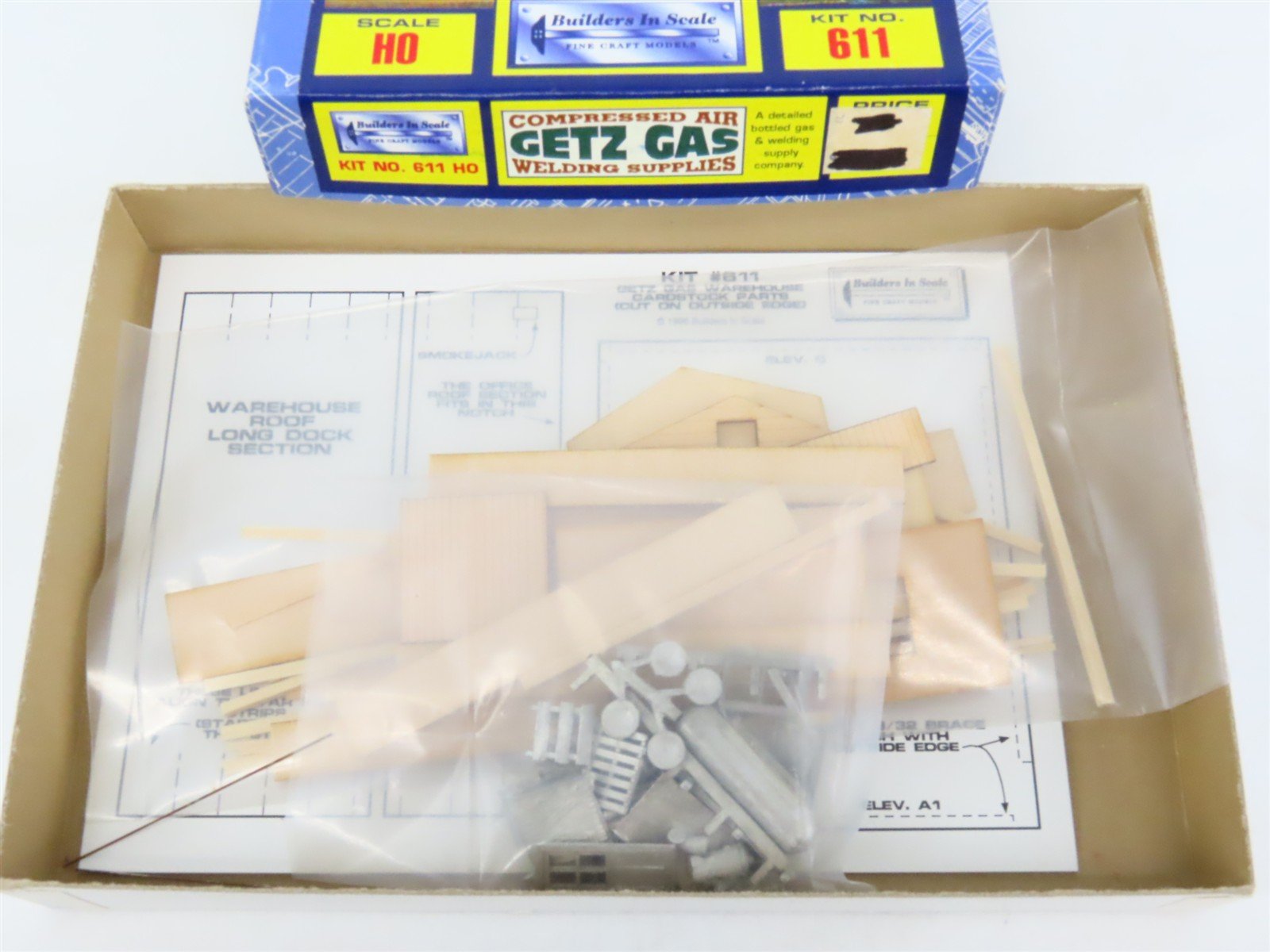 HO 1/87 Builders In Scale Evening Express Laser-cut Kit #611 Getz Gas