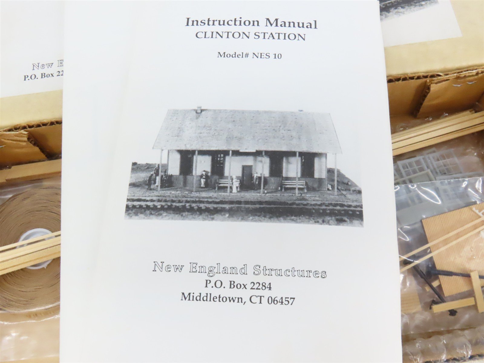 HO 1/87 Scale New England Structures Craftsman Kit #NES10 Clinton Station