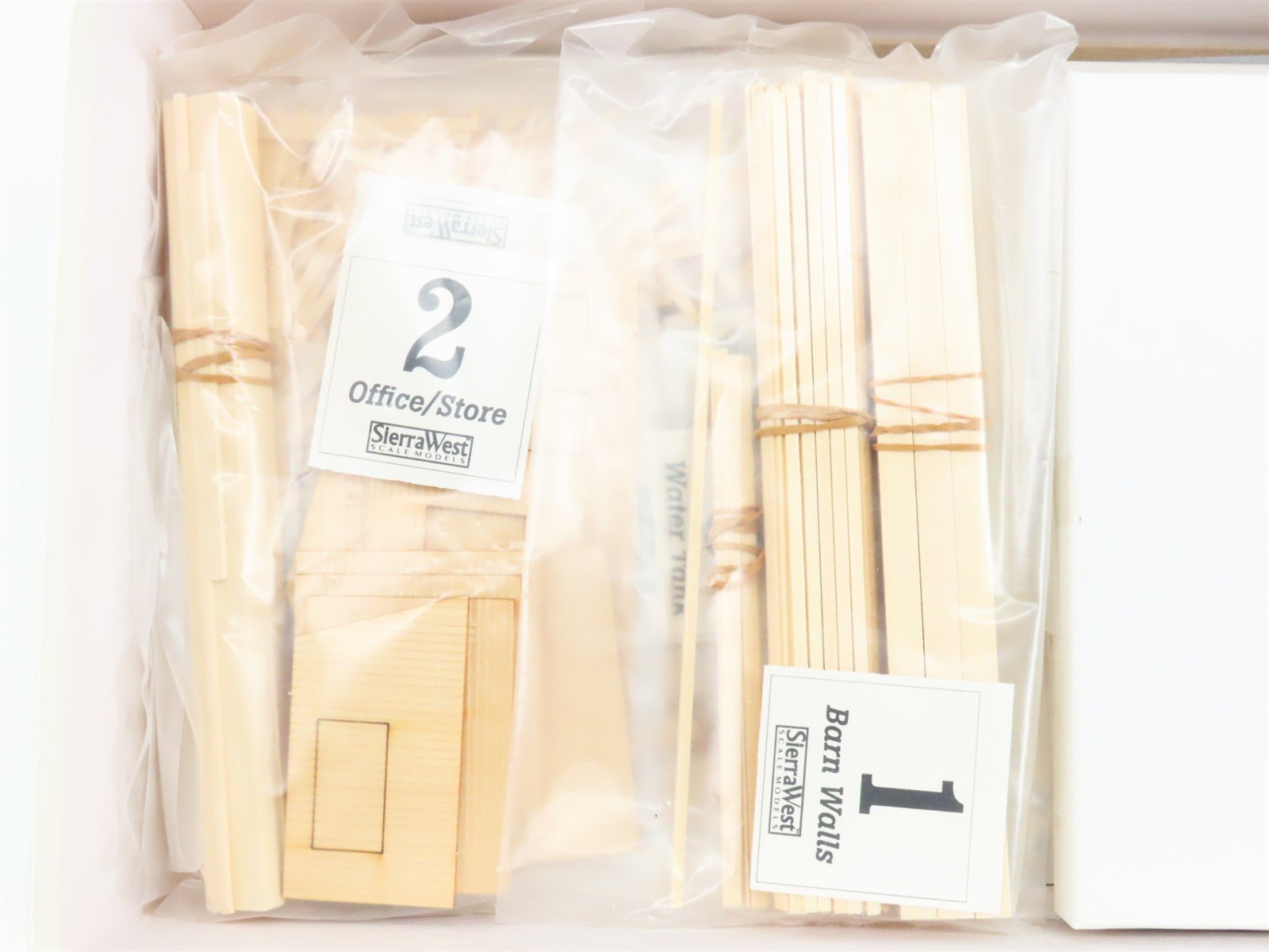 HO/HOn3 Scale Sierra West 101 BlueSky Company Warehouse Building Kit