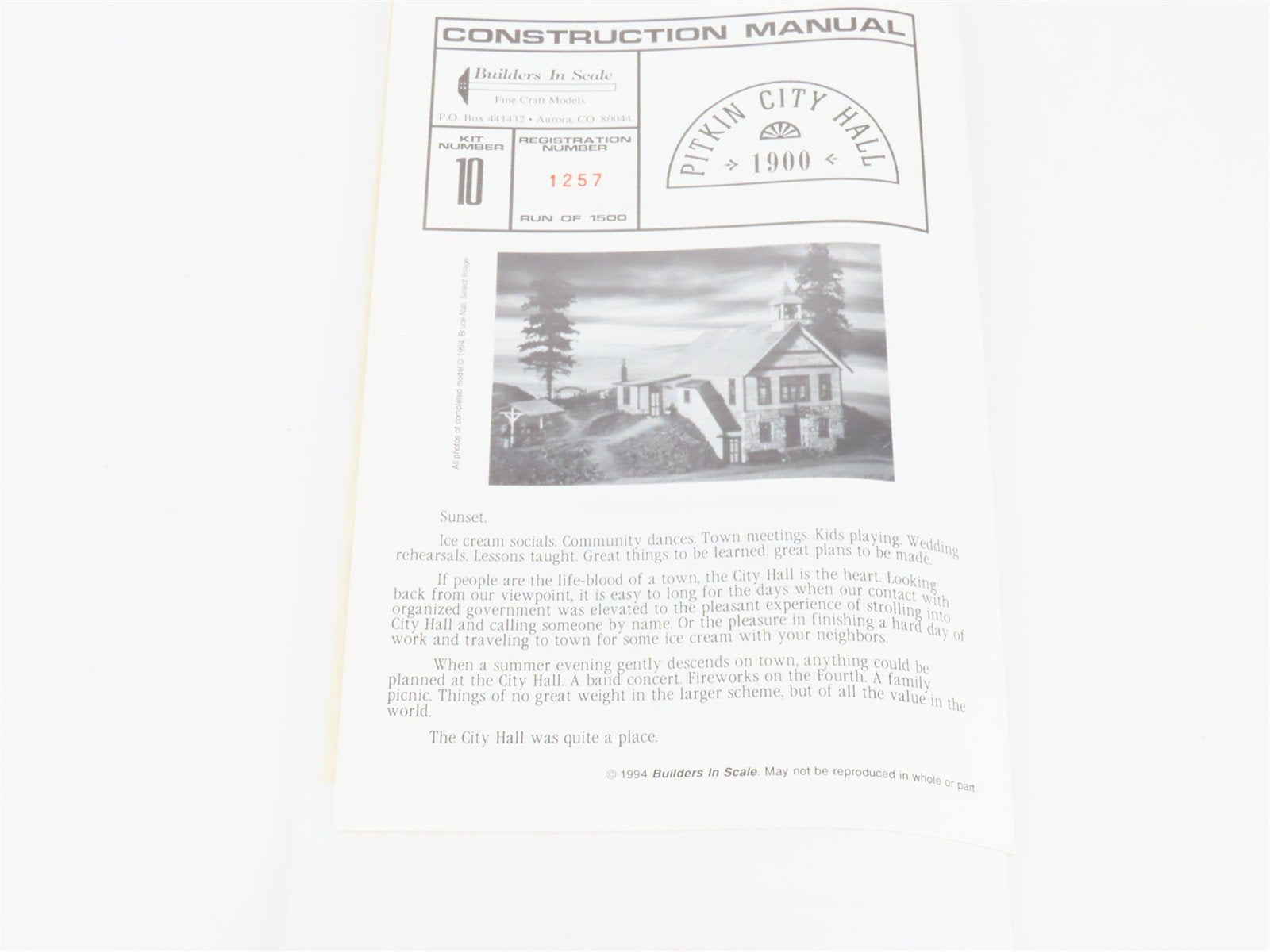 HO Scale Builder in Scale 10 Pitkin City Hall Building Kit