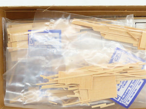 HO Builder in Scale 1 Weiry & Sons Well Drilling & Irrigation Building Kit