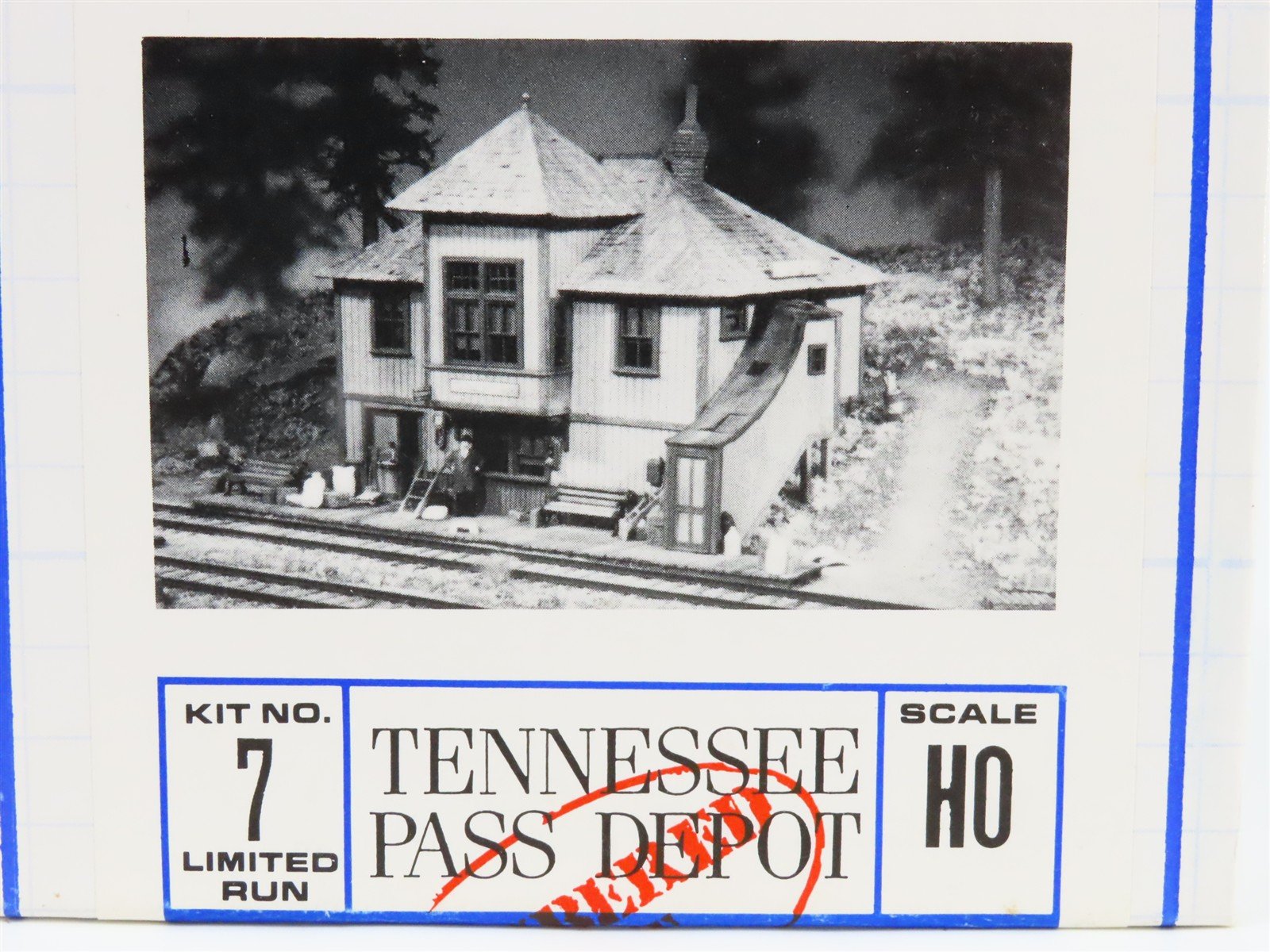 HO Scale Builder in Scale 7 Tennessee Pass Depot Building Kit