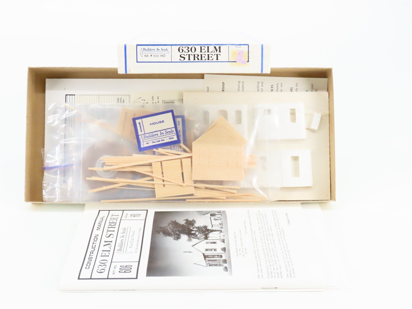 HO Scale Builders in Scale 606 630 Elm Street Building Kit