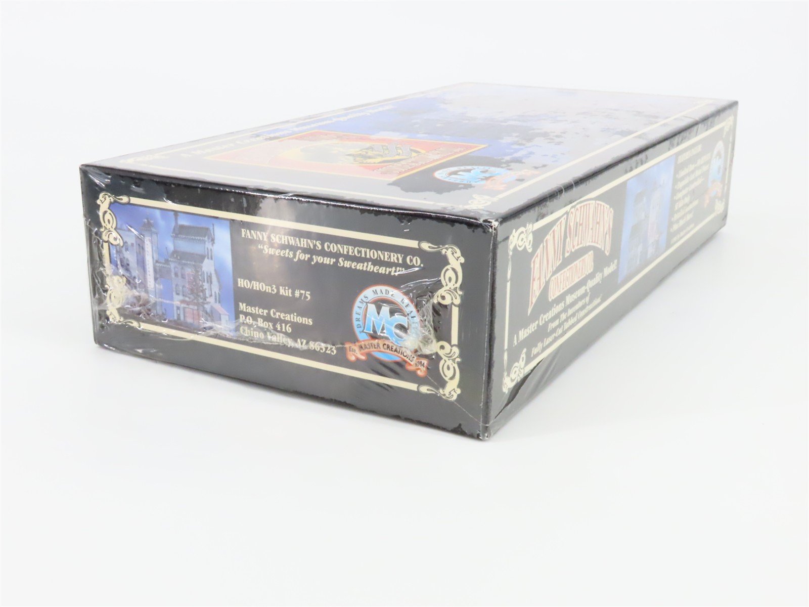 HO/HOn3 Master Creations 75 Fanny Schwahn's Confectionery Building Kit SEALED