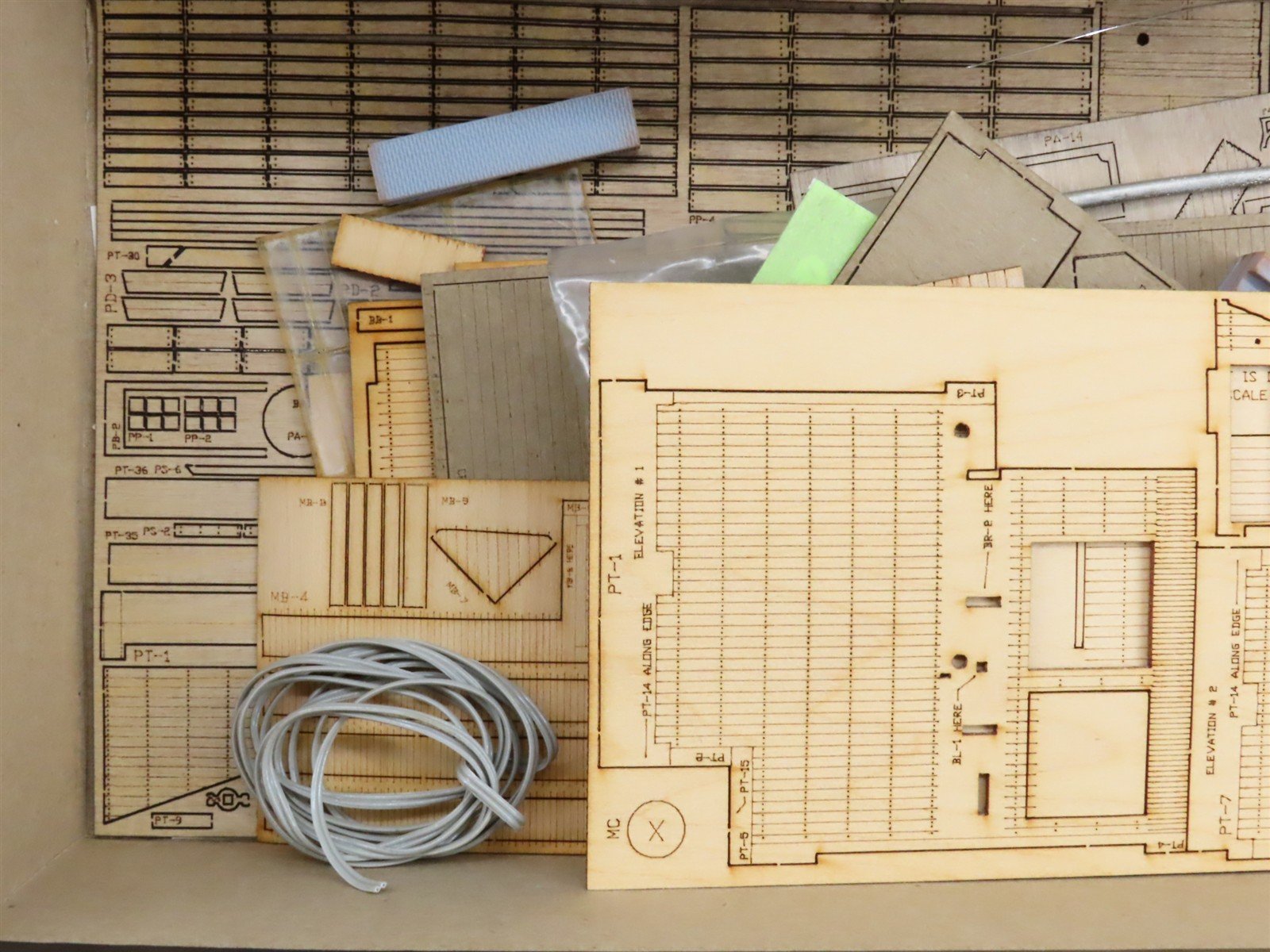 HO/HOn3 Scale Master Creations 205 The Railhead Building Kit