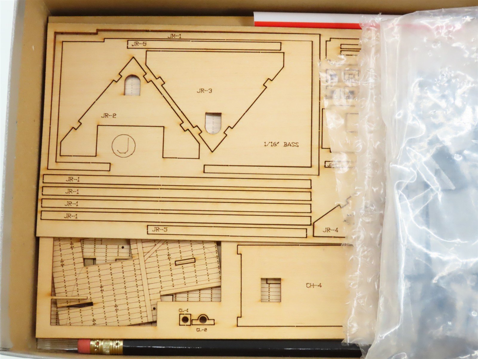 HO/HOn3 Scale Master Creations 65/65-SE Muldoon's Distillery Building Kit wSound