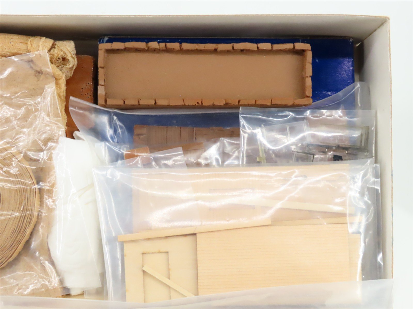 HO/HOn3 Scale Master Creations 55 Rutherford B Hayes. Coach Works Building Kit